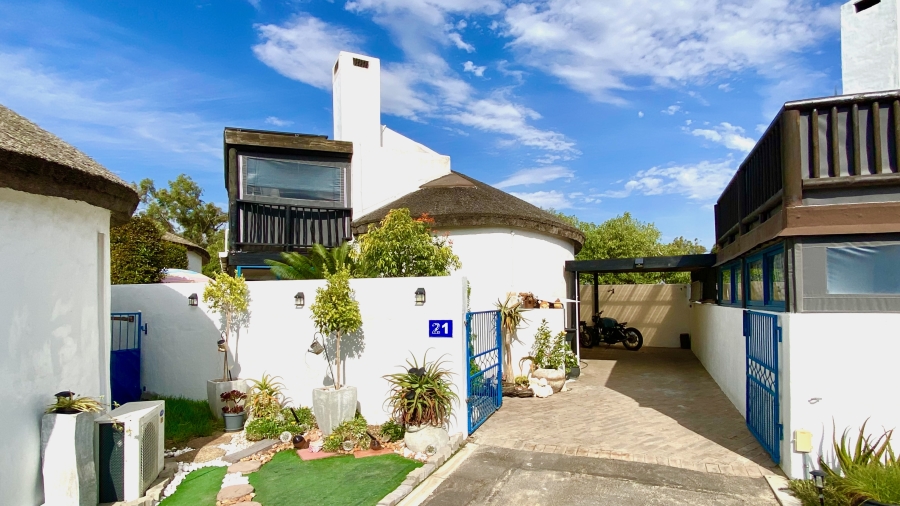 2 Bedroom Property for Sale in Dwarskersbos Western Cape